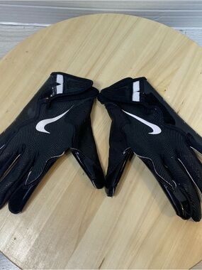 Nike Vapor Jet 8.0 Football Black Gloves Unisex’s Small NWOT!